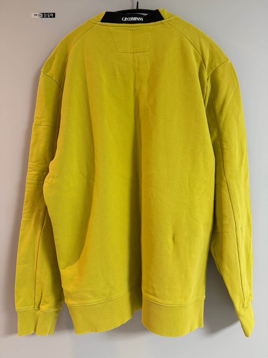 c.p. company 롱슬리브 노랑 상품이미지2