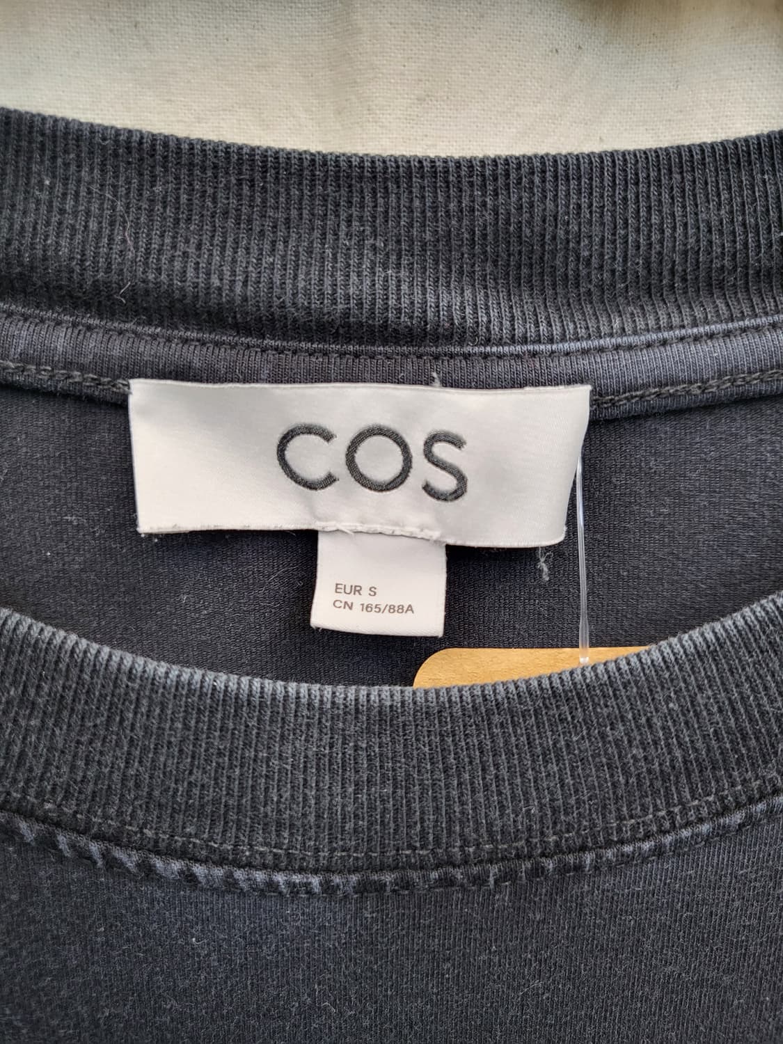 COS 코스 네이비 라운드넥 원피스 상품이미지3