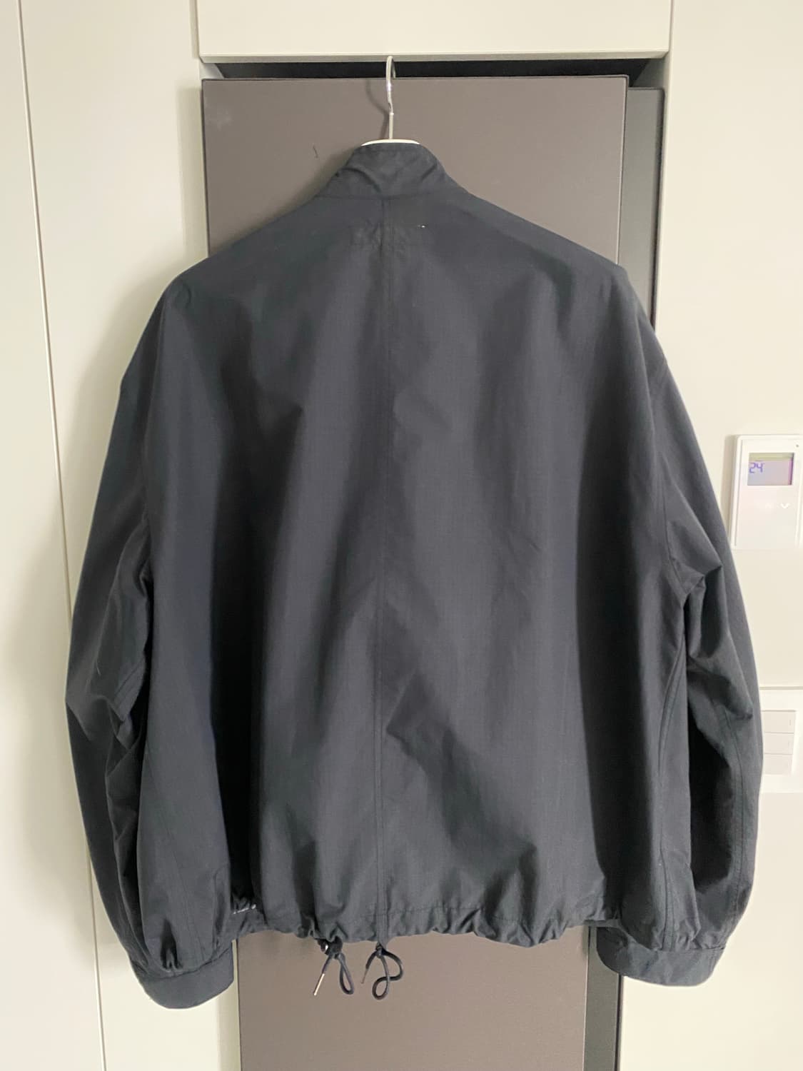 브라운야드 에센셜 숏 자켓 블랙 5 상품이미지3