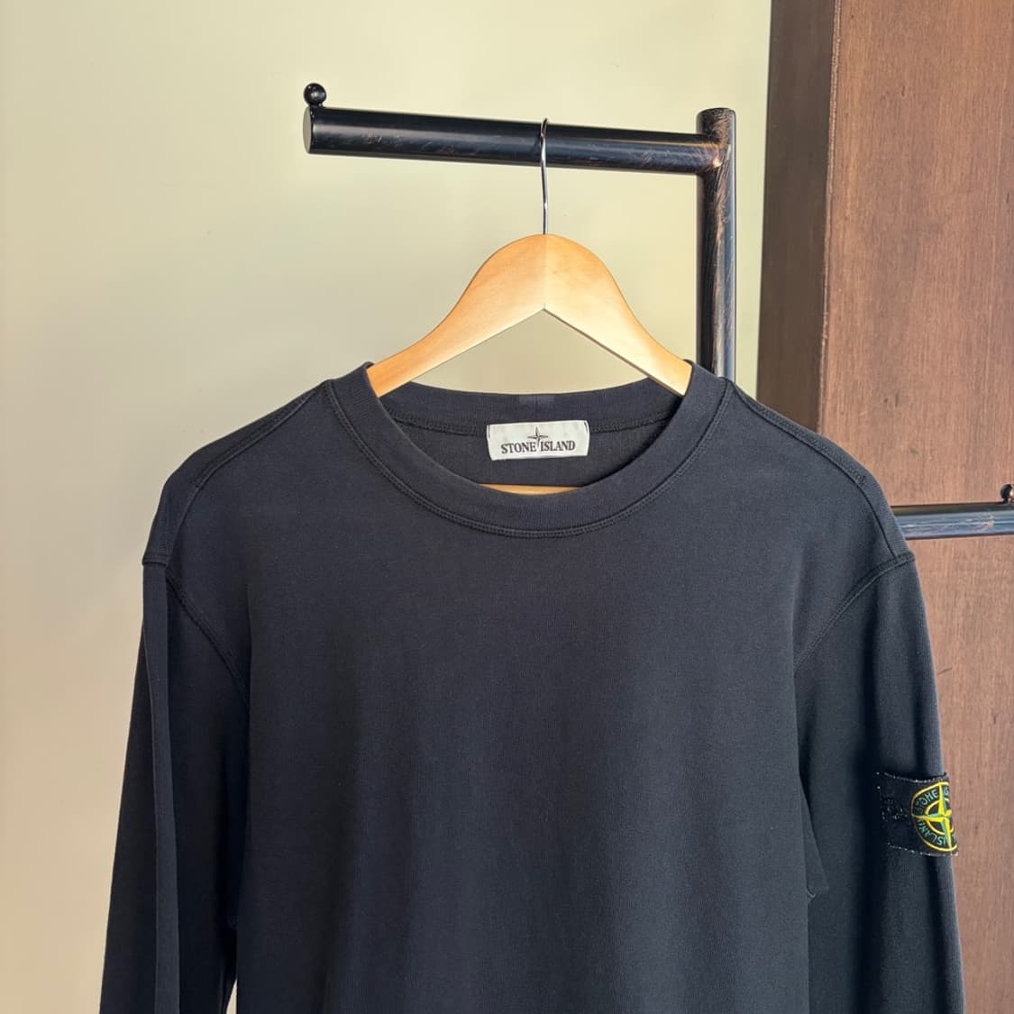 15772 - 스톤아일랜드 블랙 와펜 롱슬리브 상품이미지1