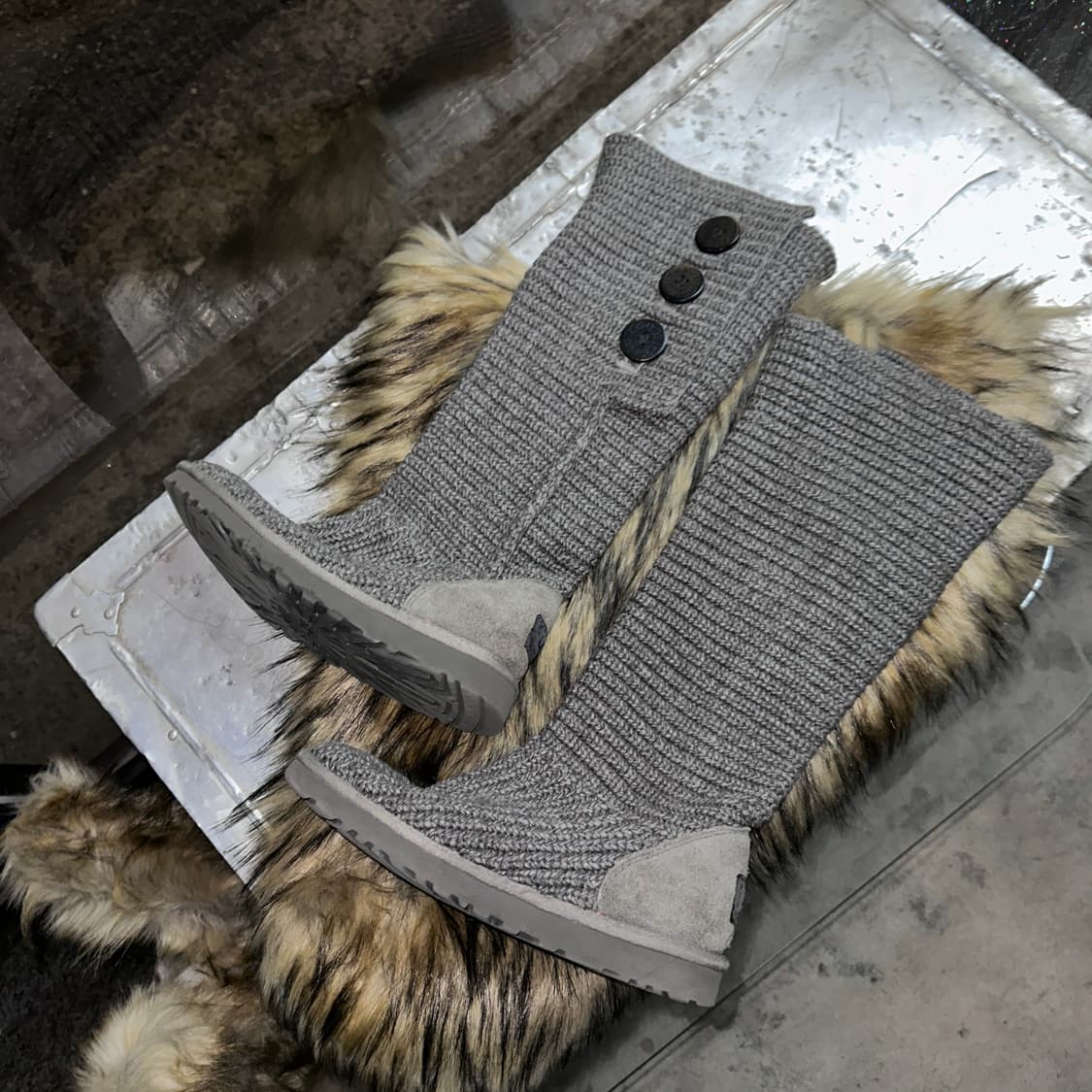 00s 그레이 니트 카디 어그 부츠 상품이미지3