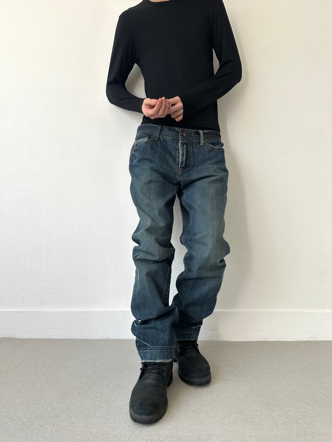 알마니 익스체인지 크랙 워싱 데님팬츠 상품이미지2