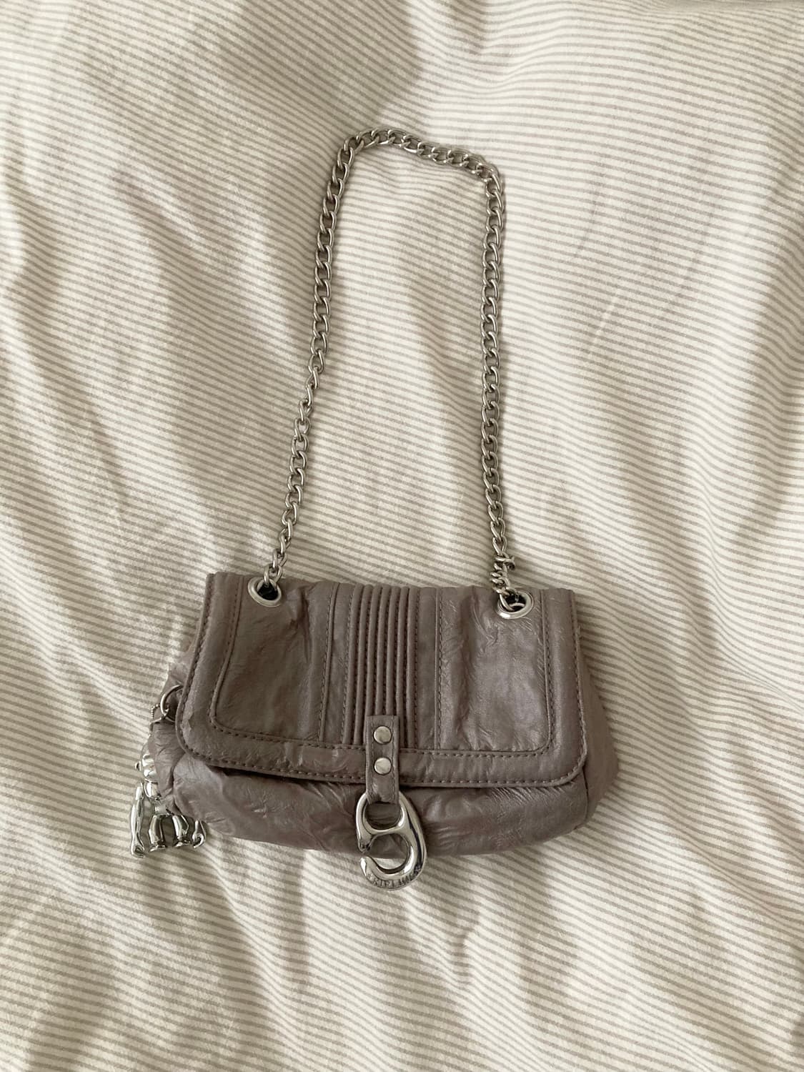 키플링 체인 숄더백 레어 상품이미지1