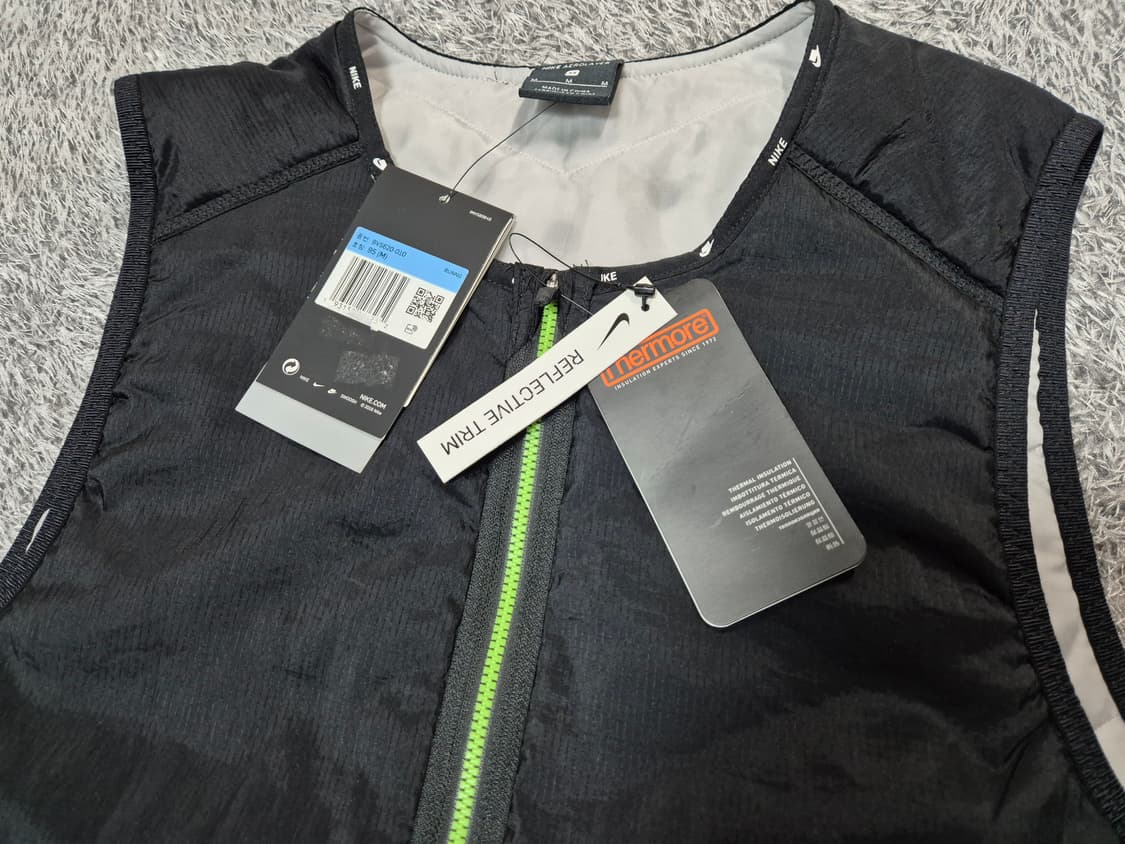 [새상품]나이키 남성 에어로레이어 베스트 M 상품이미지3