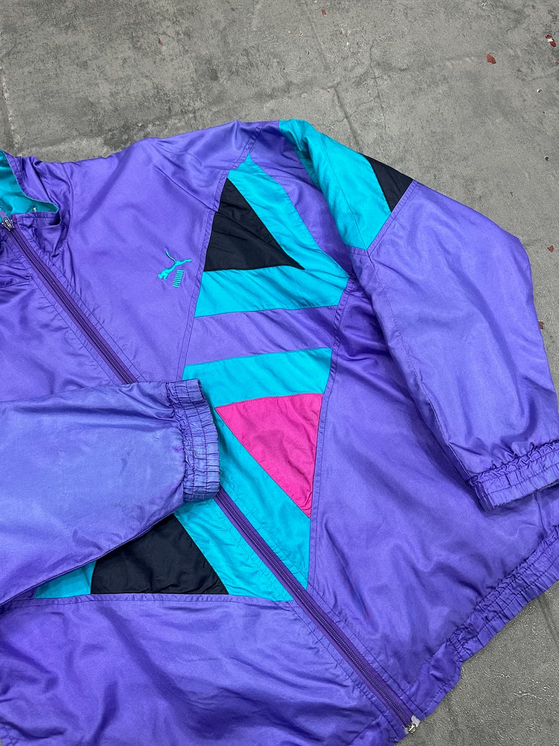 푸마 올드스쿨 바람막이 상품이미지2