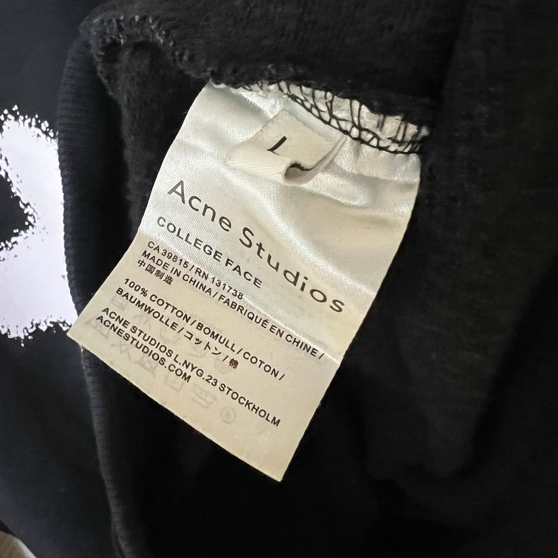 아크네 스튜디오 블랙 별 패턴 맨투맨 L 상품이미지6