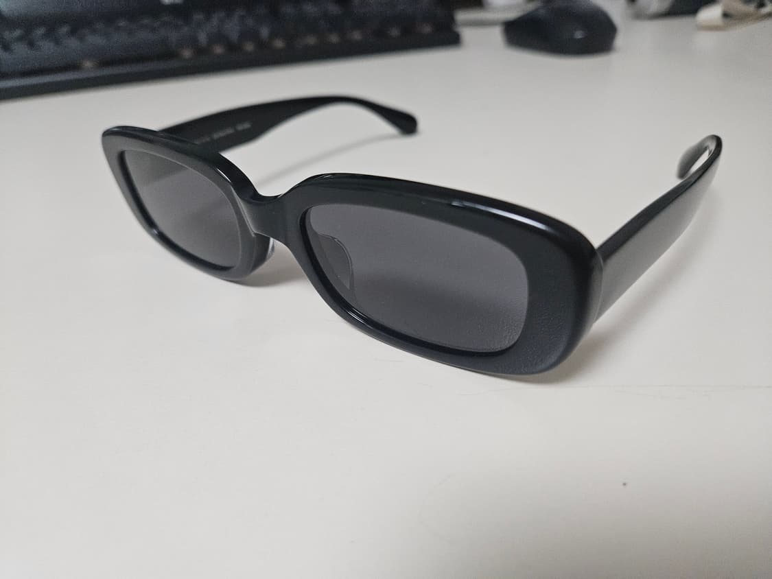 오클리 선글라스 상품이미지1