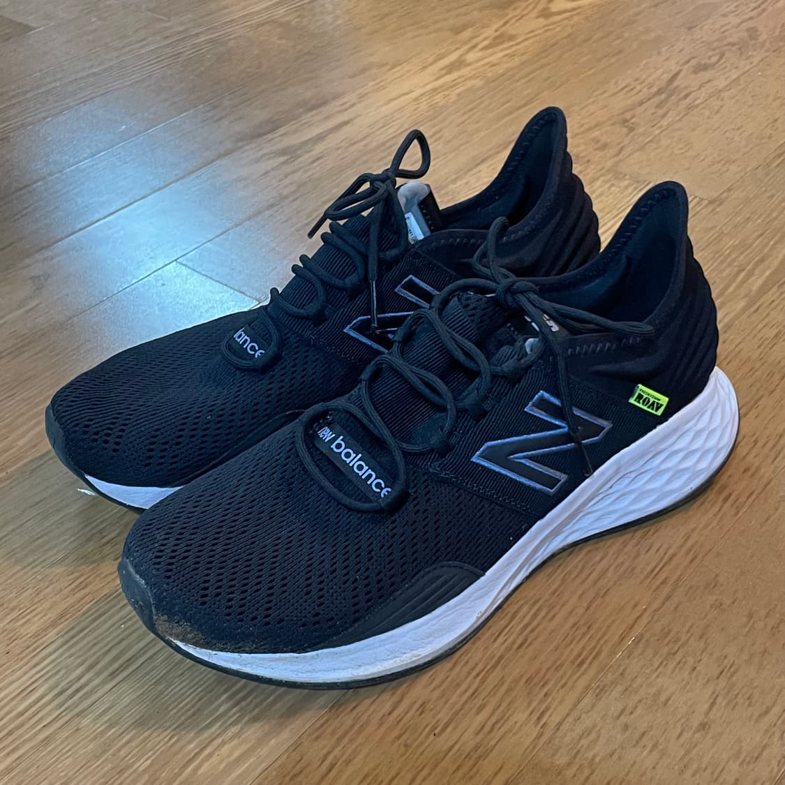 뉴발란스 로브 런닝화 285 상품이미지3