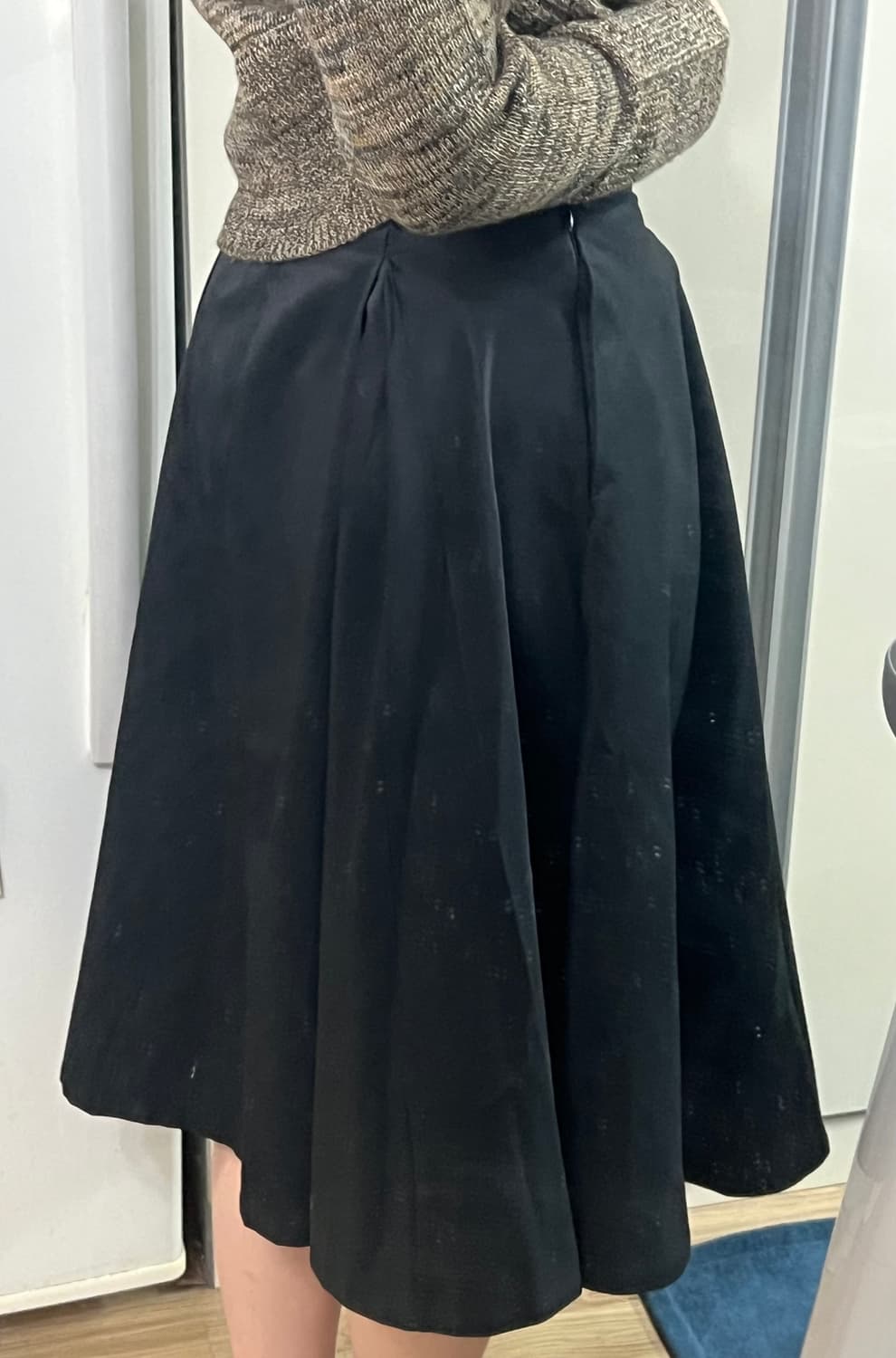 핀턱 플레어 스커트 상품이미지2