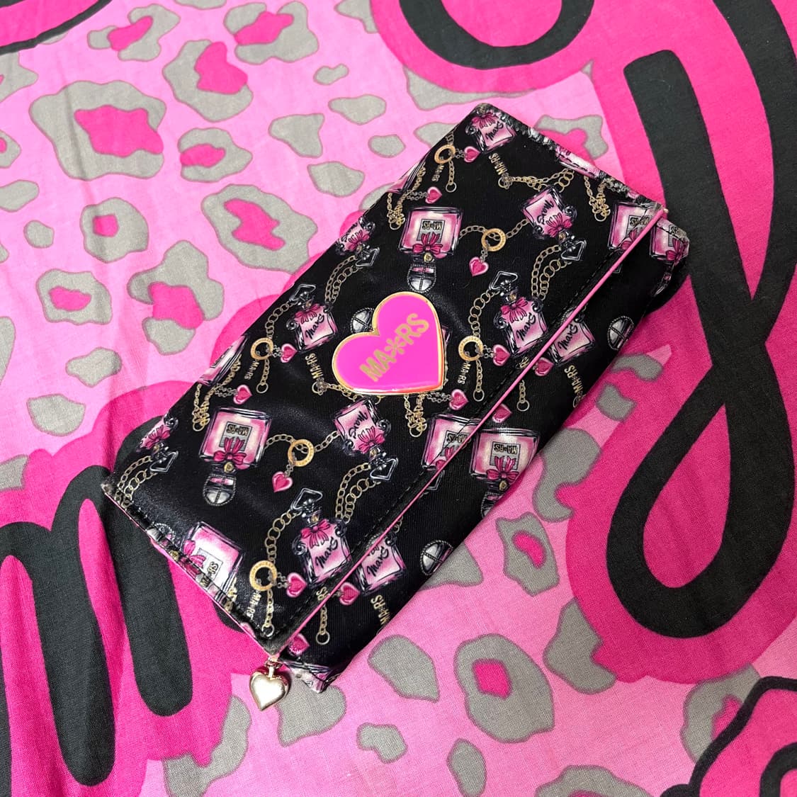 MA*RS마즈 블랙핑크 퍼퓸 장지갑 히메오네갸루 핀터 대장 y2k 00s 상품이미지3