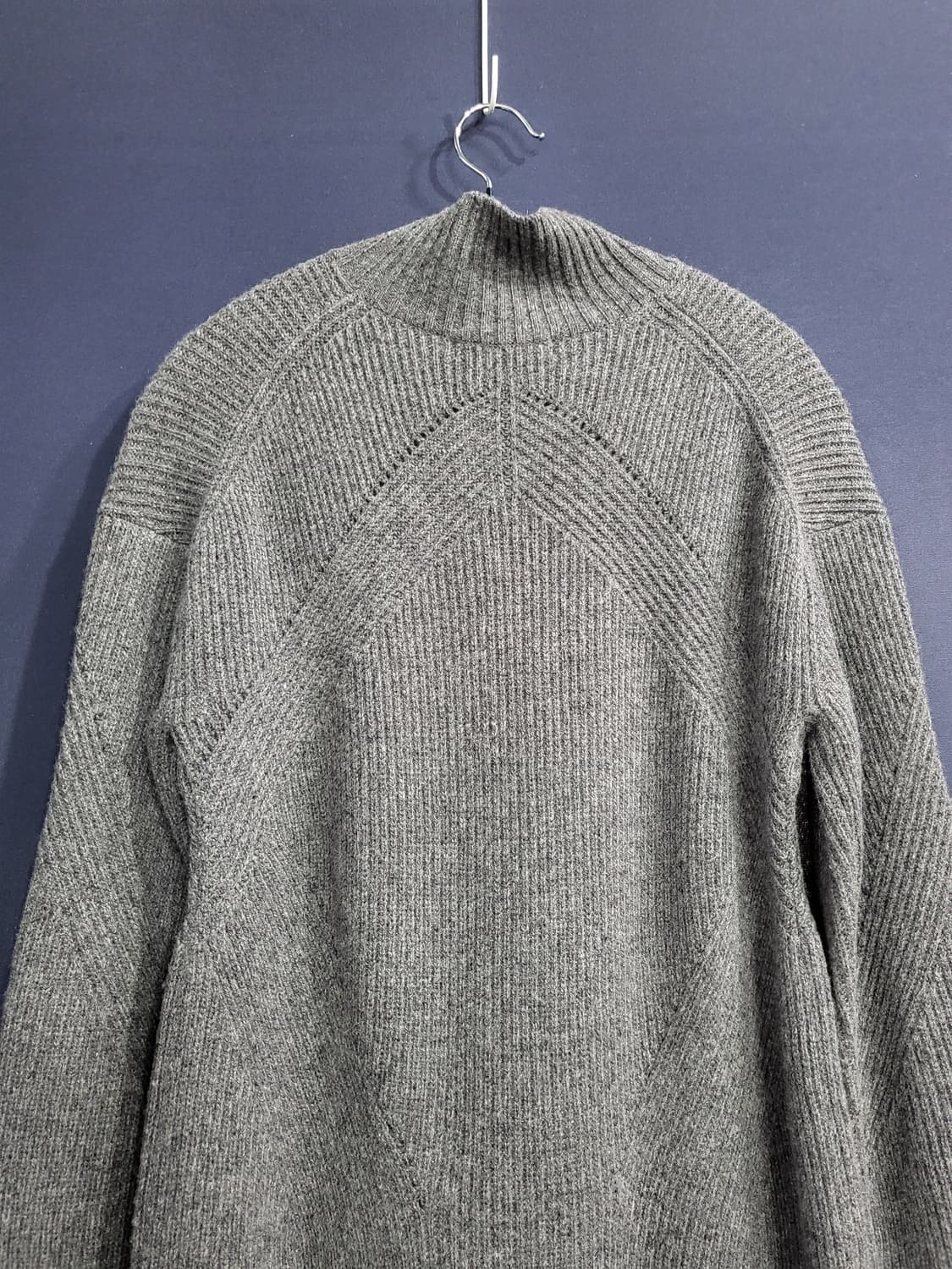 빈폴 캐시미어 넥 롱니트 상품이미지6