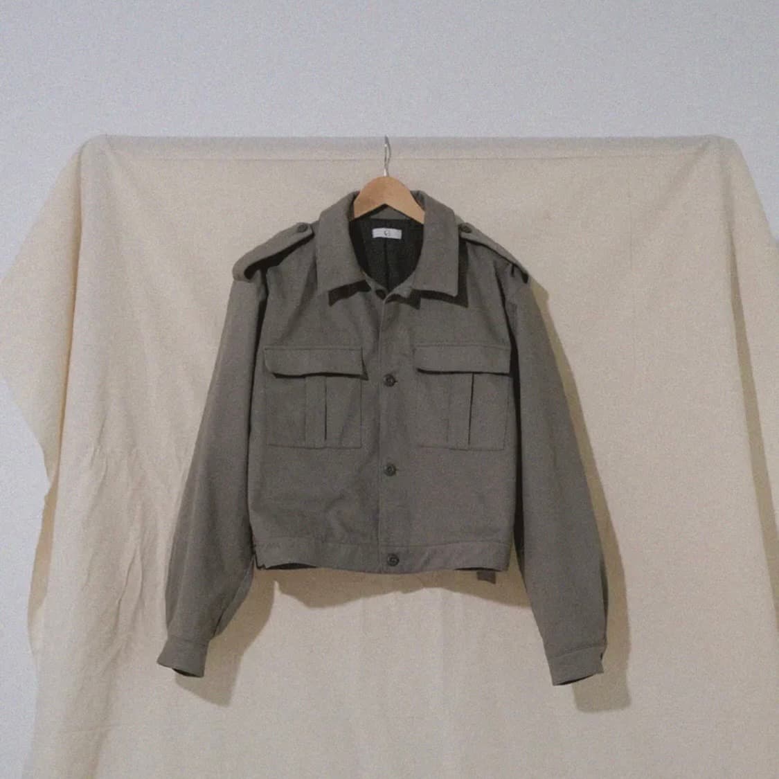 newcheapchicDP 뉴치프시크 디피 컴벳 자켓 상품이미지2