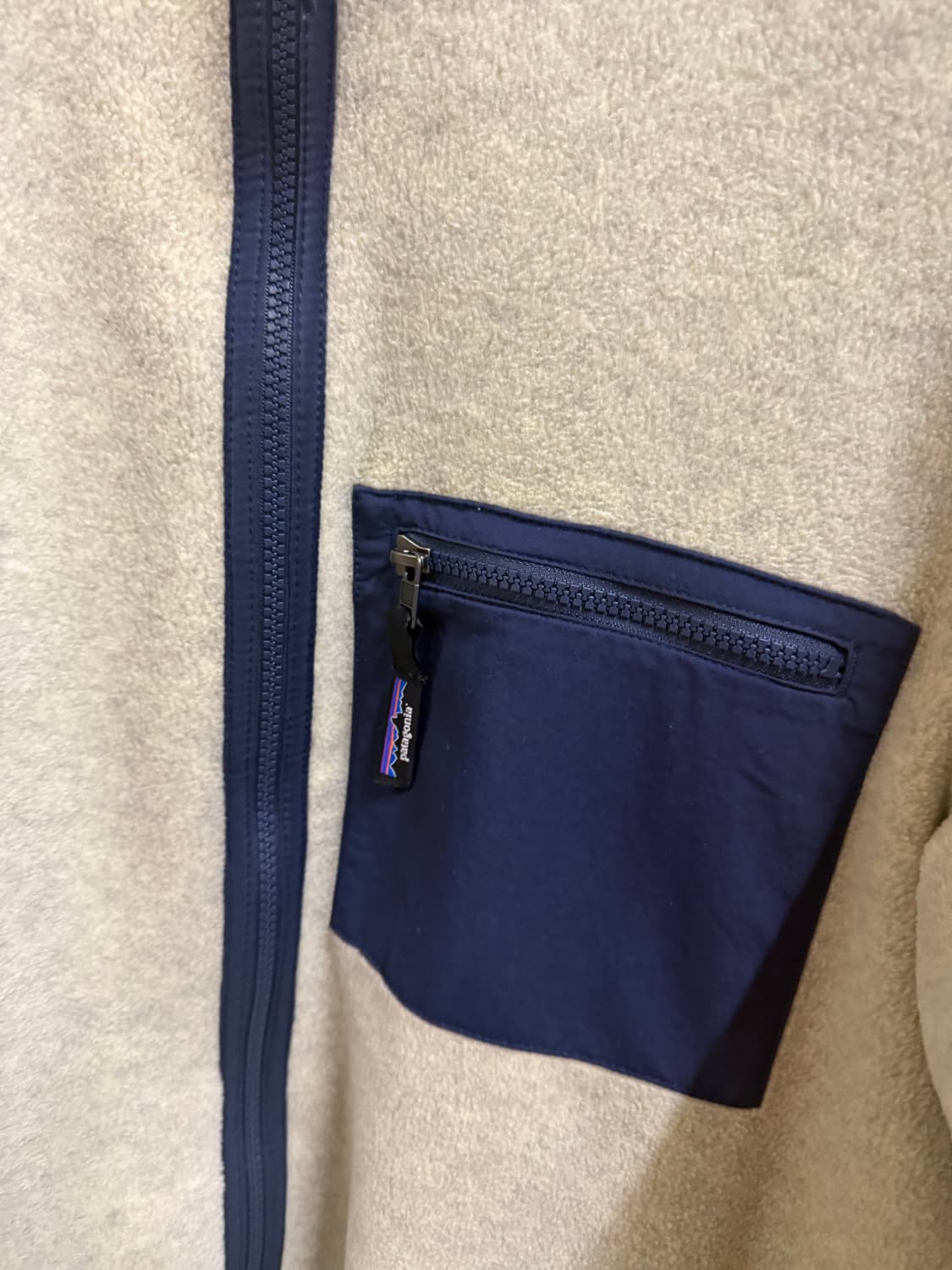 파타고니아 오트밀 신칠라 집업 상품이미지2