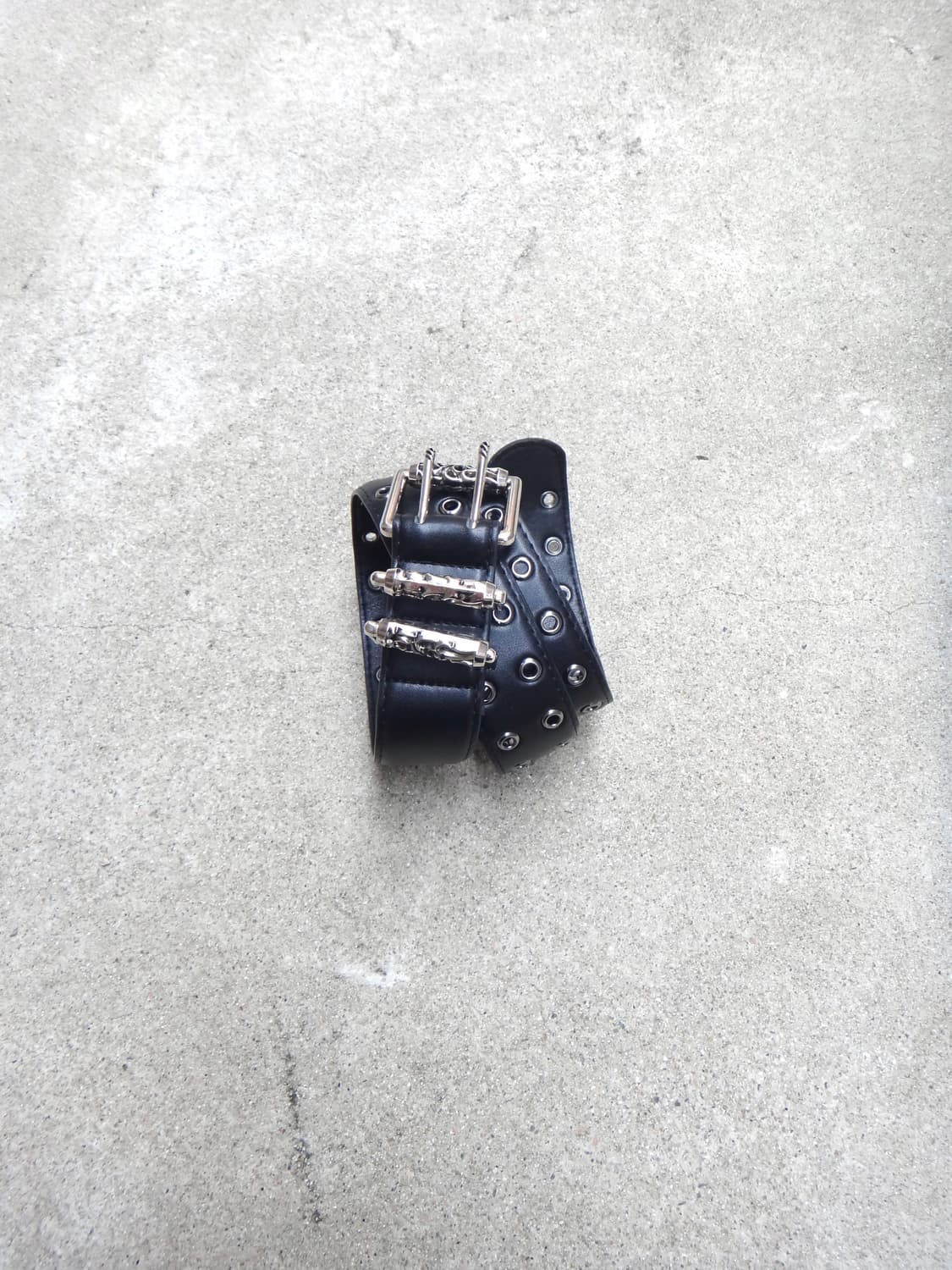 Punching hole leather belt / black 상품이미지1