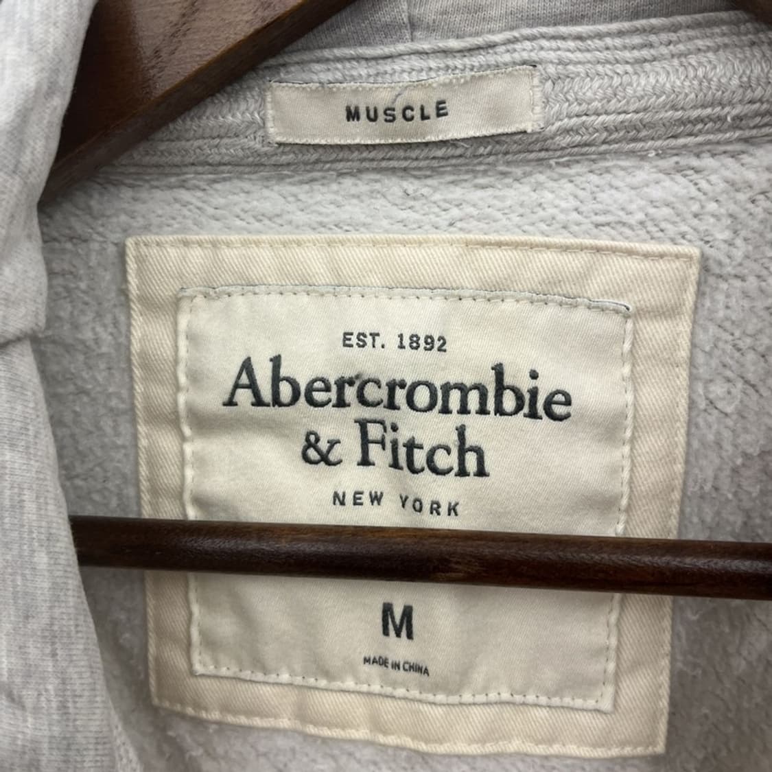 아베크롬비 Y2K 빈티지 데미지 반집업 후드티 M C10478 상품이미지5