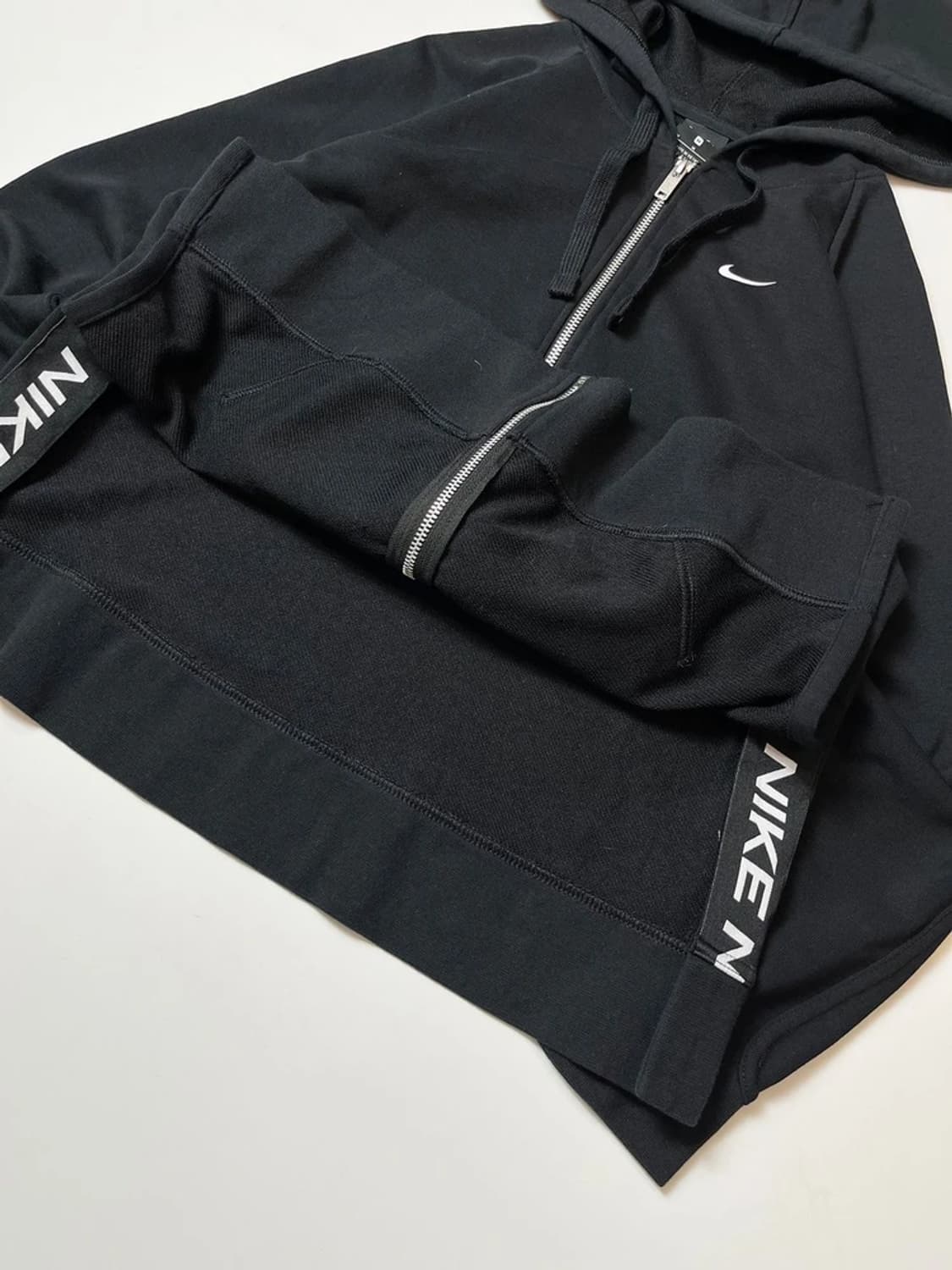 나이키 20FW 절개 오버핏 후드 집업 PN8752 상품이미지4