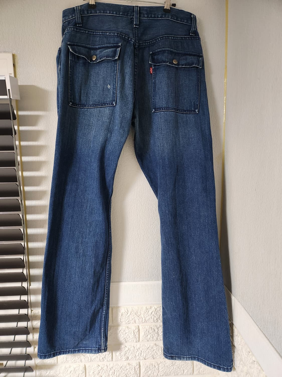 리바이스 무빙온 램블러 부츠컷 데님 팬츠 상품이미지2