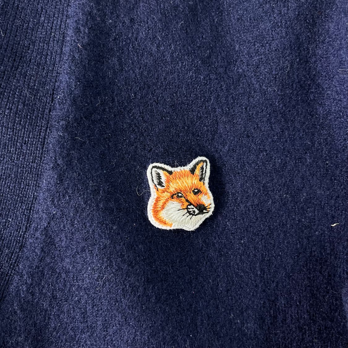 W 90 메종키츠네 백화점텍 울 가디건  상품이미지3