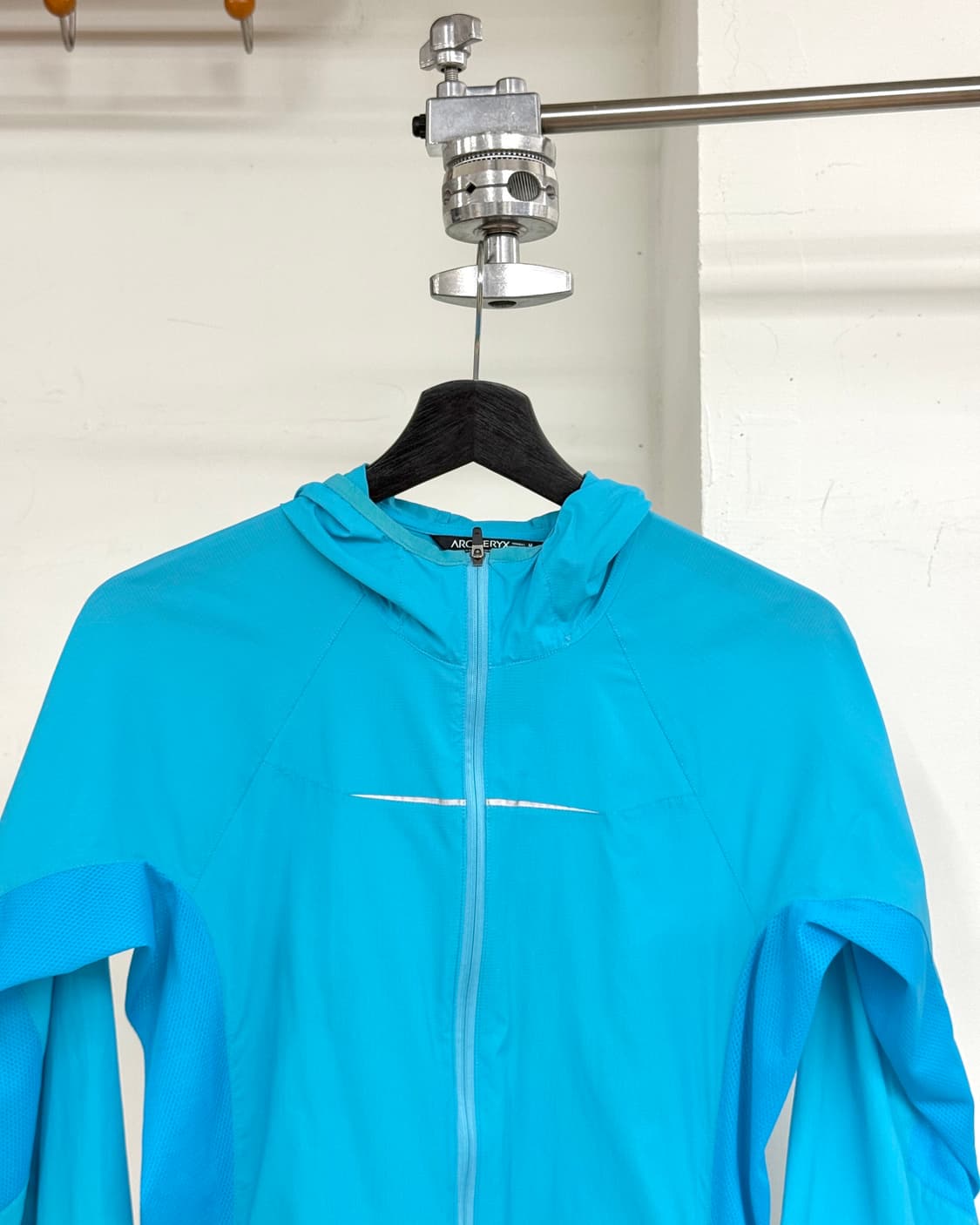 아크테릭스 블루 테크니컬 쉘 자켓 상품이미지2