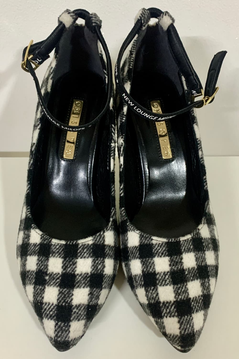 미소페 MISOPE 블랙앤화이트 체크 하이힐 퍼 장식 펌프스 슈즈 구두  상품이미지3