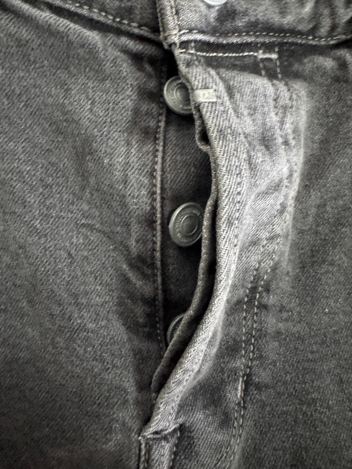정품!! 올세인츠 흑청 빈티지 워싱 버튼 데님팬츠 33.8인치 상품이미지6