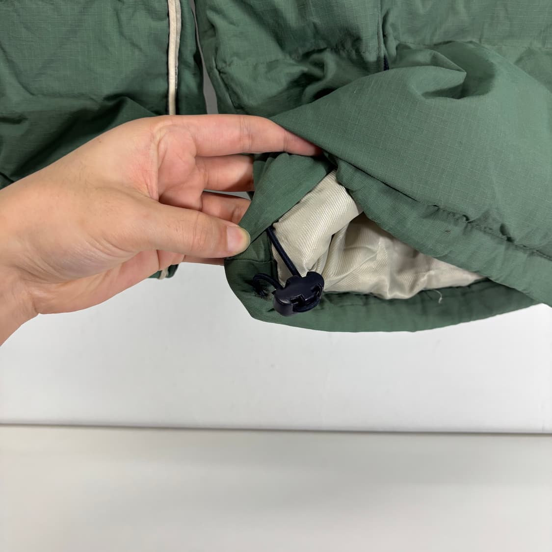 XL 리복 라이트그린 오버핏 밑단고무줄 덕다운 패딩점퍼 상품이미지3