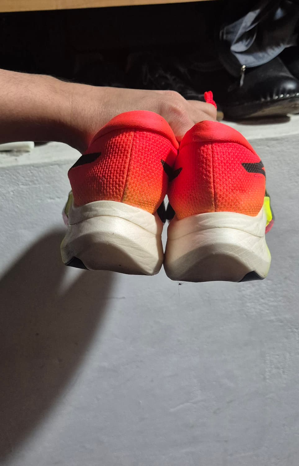 아식스 메타스피드 엣지 파리 270 사이즈 판매 상품이미지6