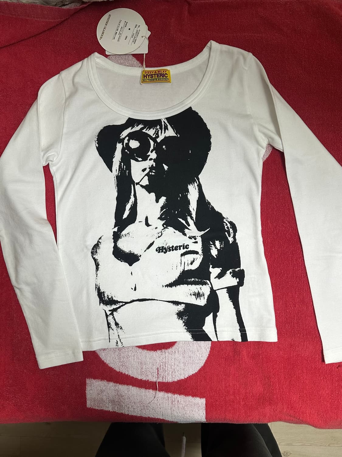 히스테릭글래머 스모크 온 더 워터 치히 티셔츠 화이트 새상품 상품이미지1