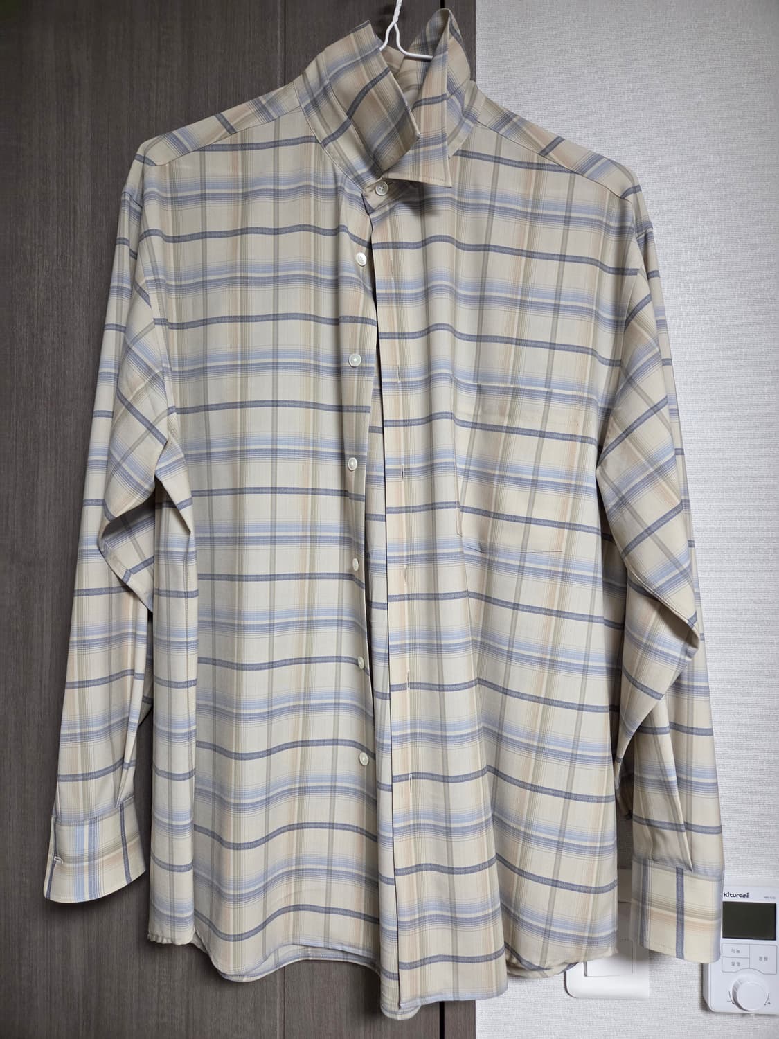 사이즈 4) 오라리 슈퍼 라이트 울 체크 셔츠 24ss 베이지 상품이미지2
