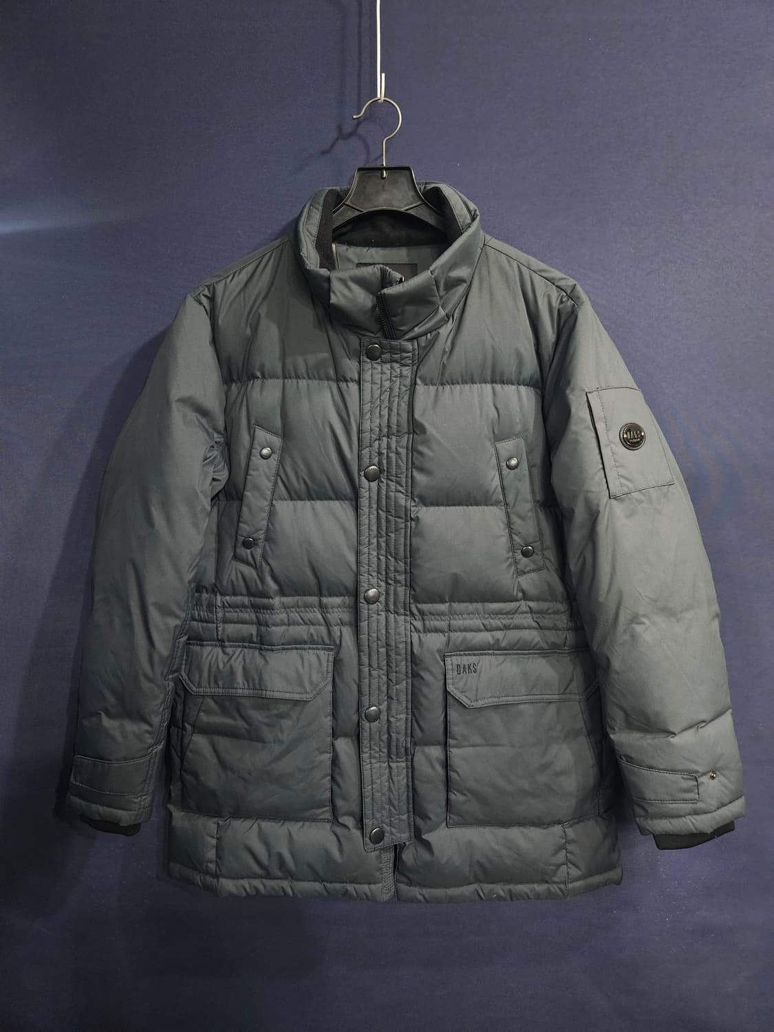 닥스 차콜컬러 남성 110 다운 패딩  상품이미지1