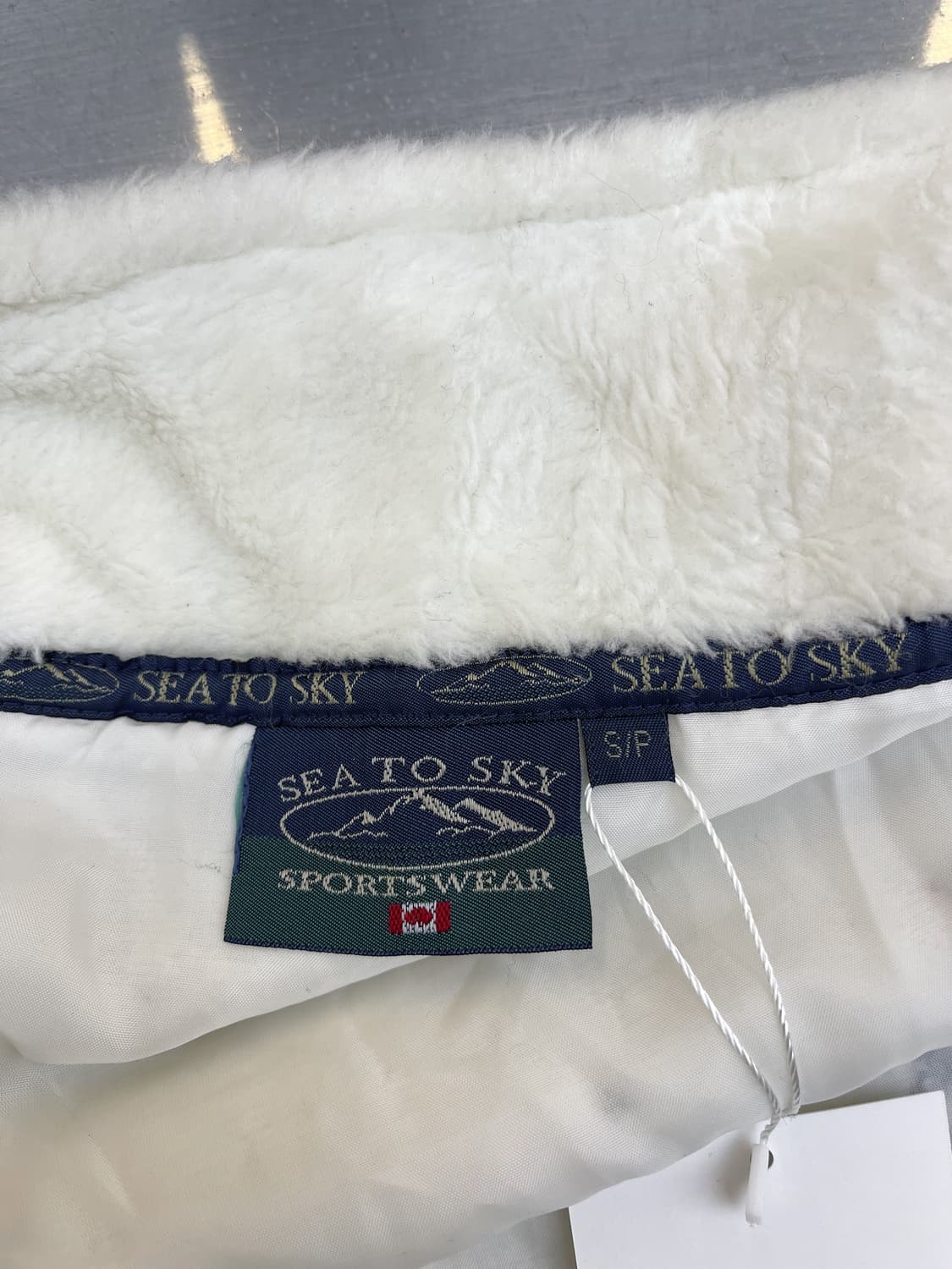 Sea To Sky Sportswear 울브스 앤 로키 마운틴 플리스 상품이미지6