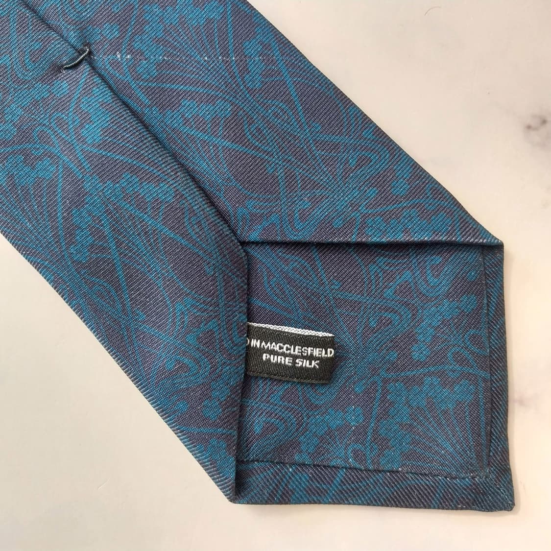 리버티 실크 플로럴 자카드 넥타이 8.5cm A등급 K2014
 상품이미지4