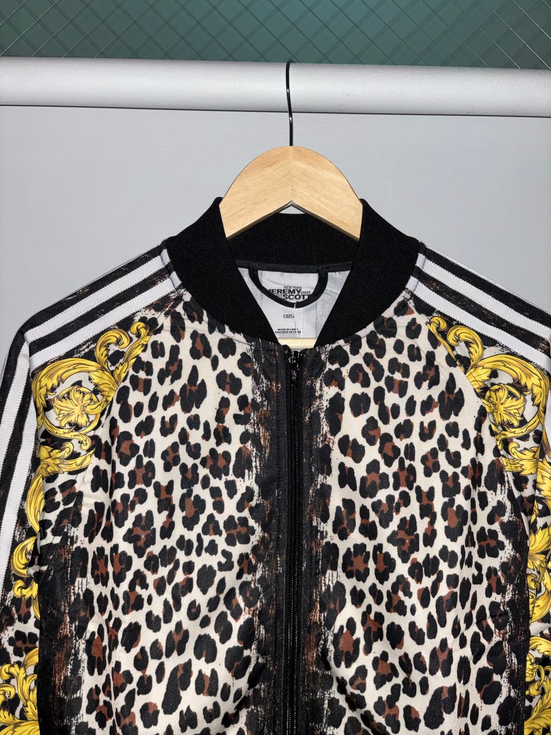 (새상품) Adidas x Jeremy Scott Y2K 레오파드 트랙탑 상품이미지4