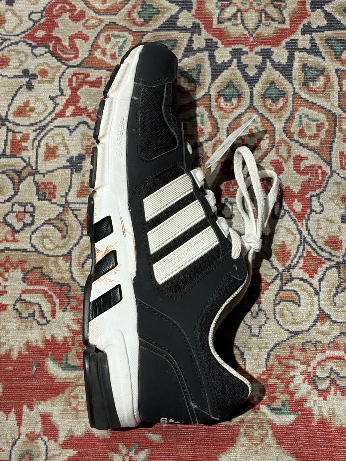 아디다스 이큅먼트 10 상품이미지5