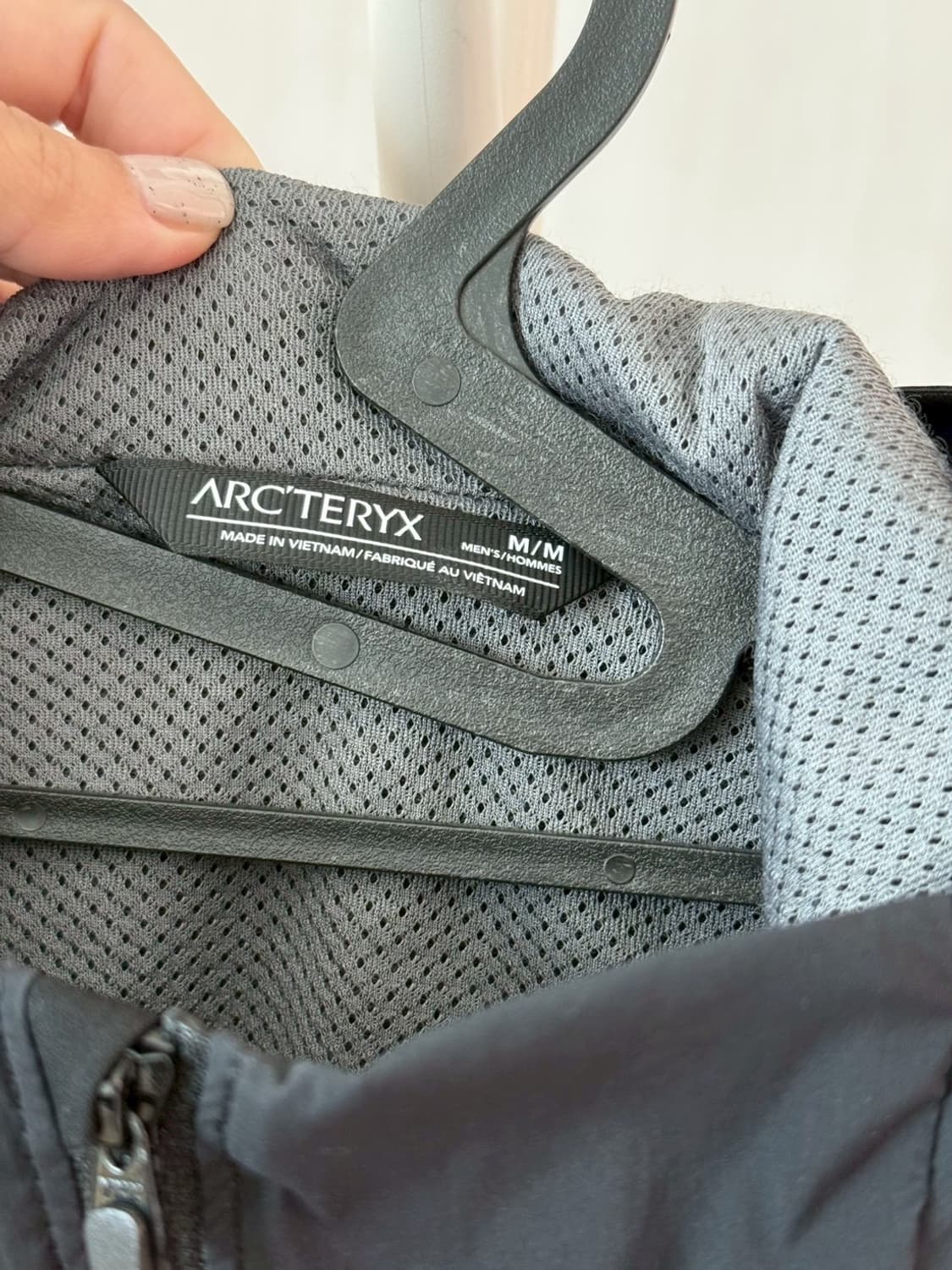 아크테릭스 프로톤 FL 블랙 M 상품이미지4