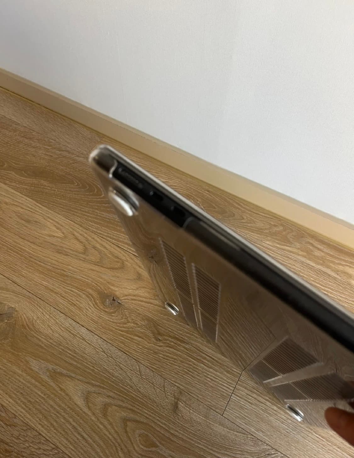 맥북 m2 에어 미드나이트 15인치 상품이미지4