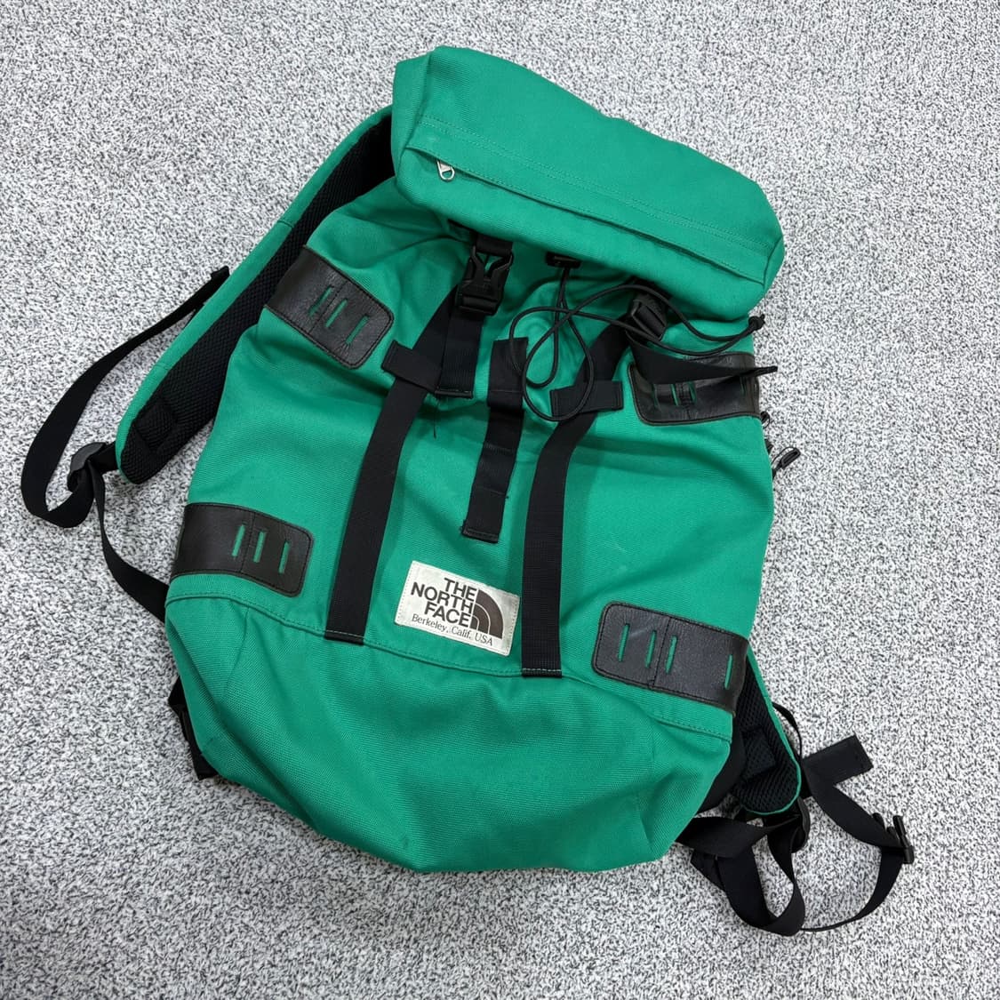 노스페이스 버클리 등산 백팩 0325J 상품이미지2