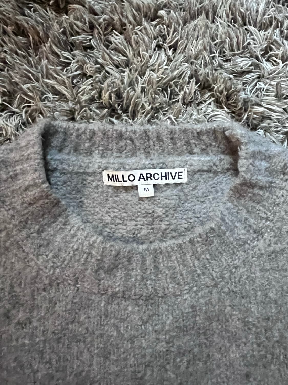 밀로 아카이브 크롭 실루엣 니트 멜란지 그레이 상품이미지2