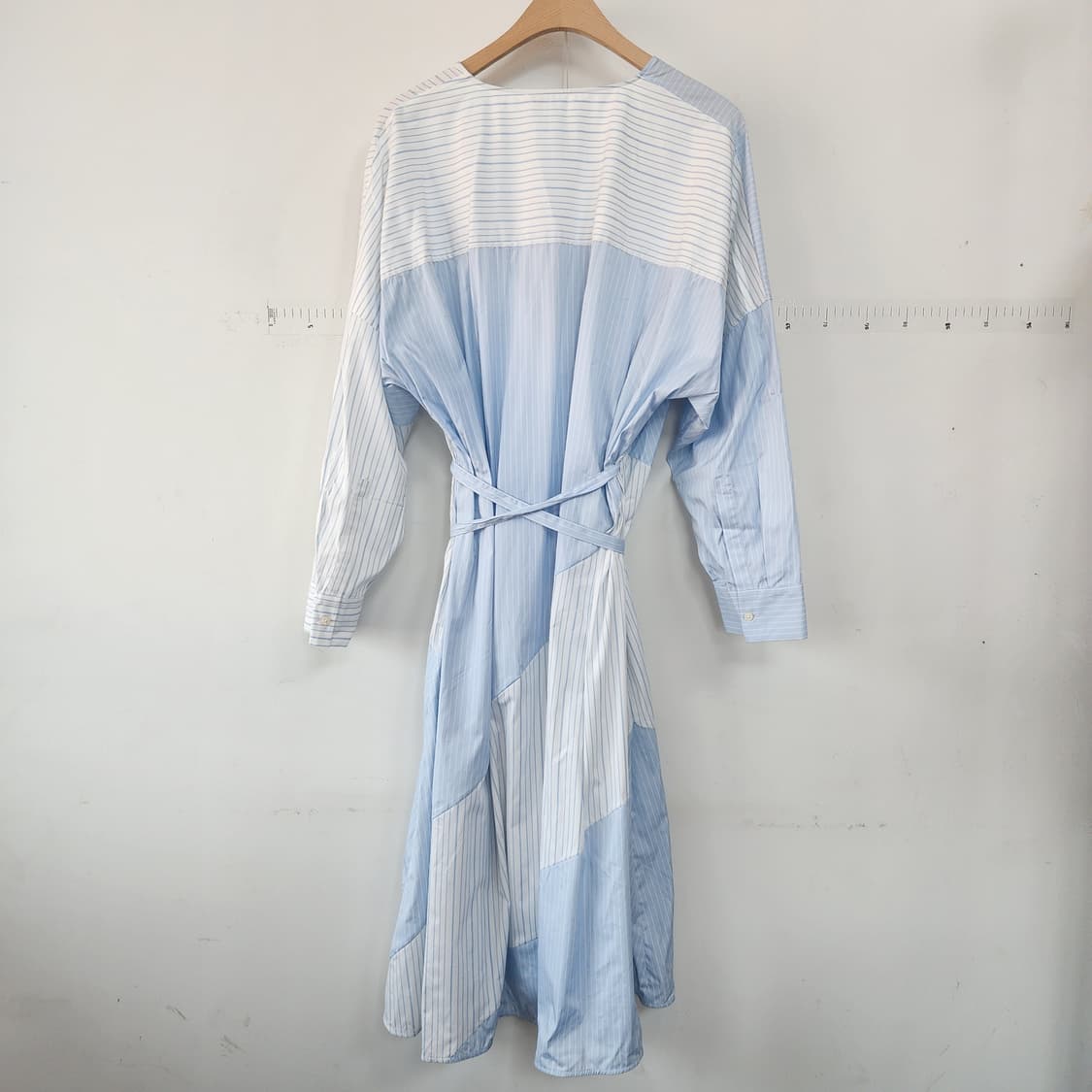 코스 스트라이프 랩 스타일 롱 원피스 상품이미지6