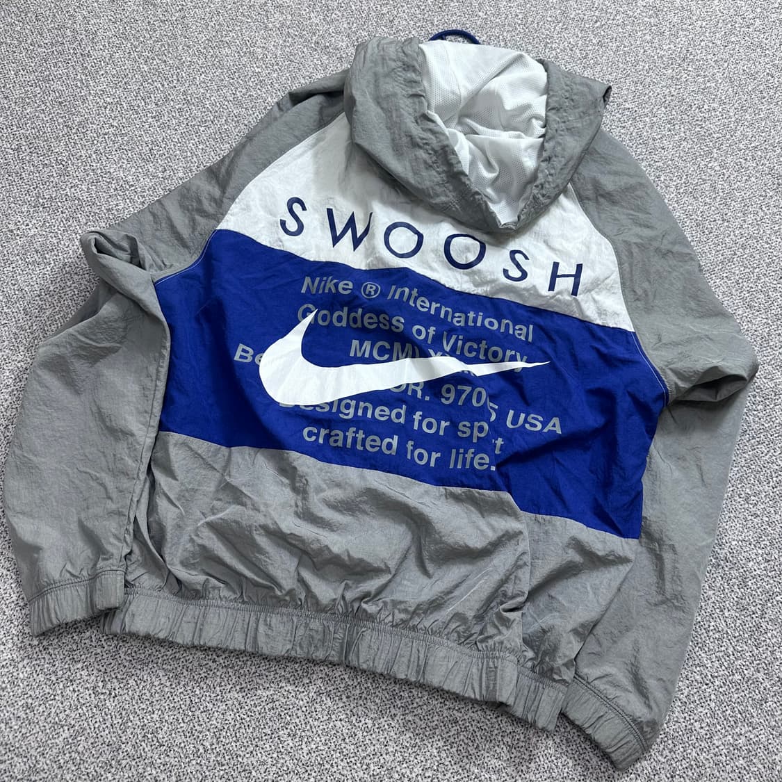 나이키 더블스우시 나일론 바람막이 상품이미지2