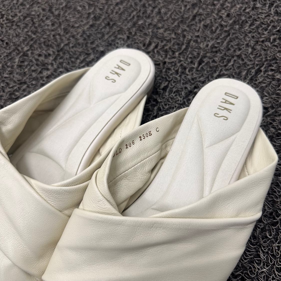 DAKS 닥스 여성구두 슬립뮬 240 상품이미지3