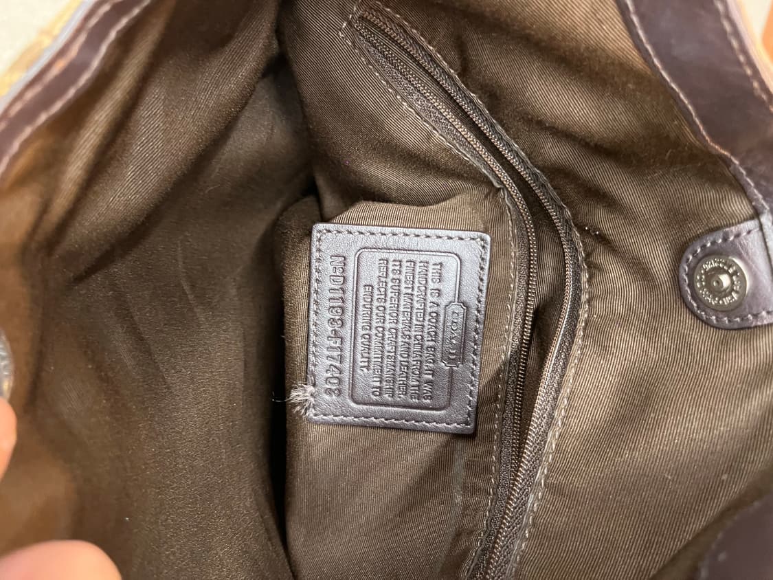Coach Brown Big Shoulder Bag 상품이미지9