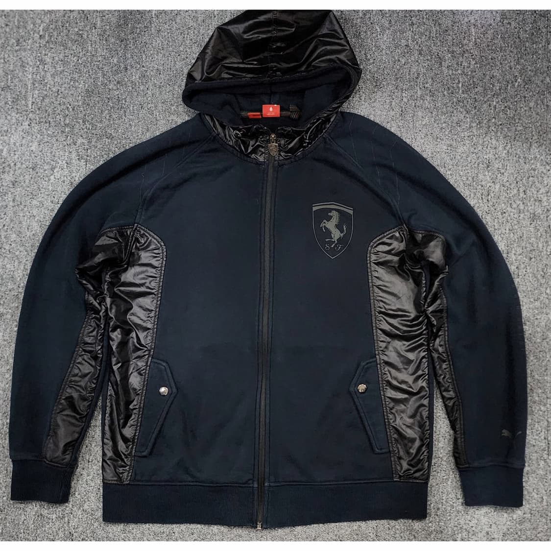 푸마 x 페라리 콜라보 협업 후드집업 XL 상품이미지1