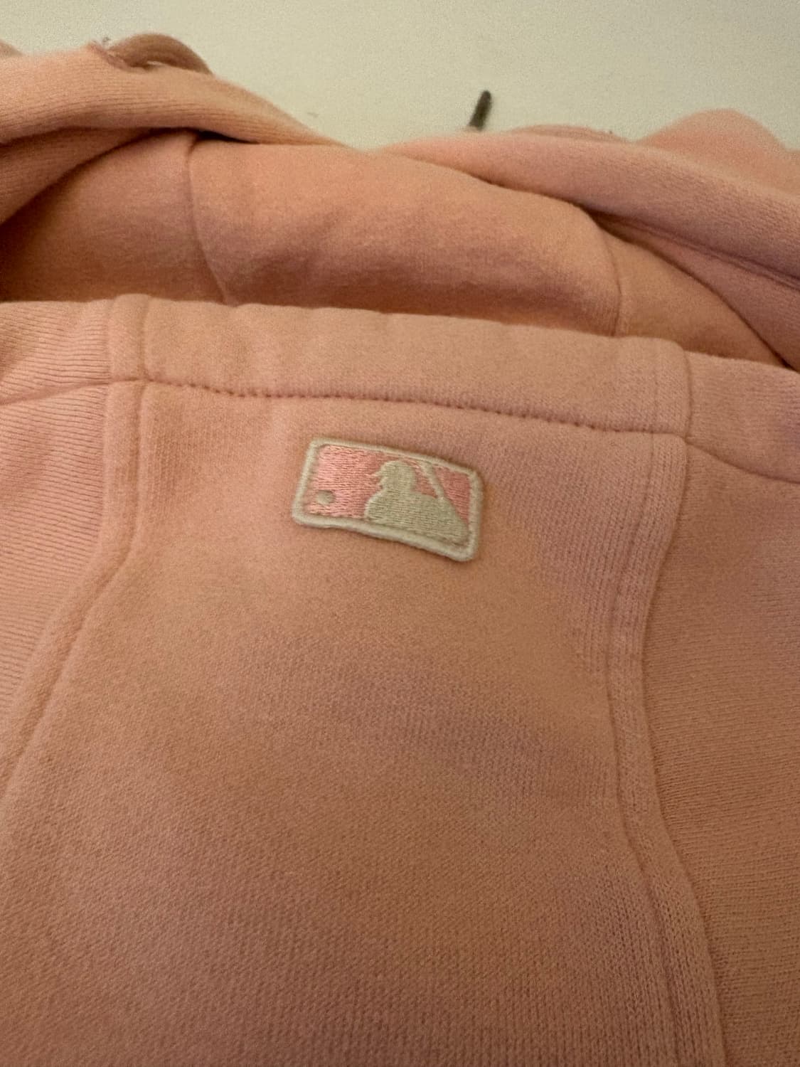 MLB 뉴욕양키스 베이비핑크 후드티 상품이미지2