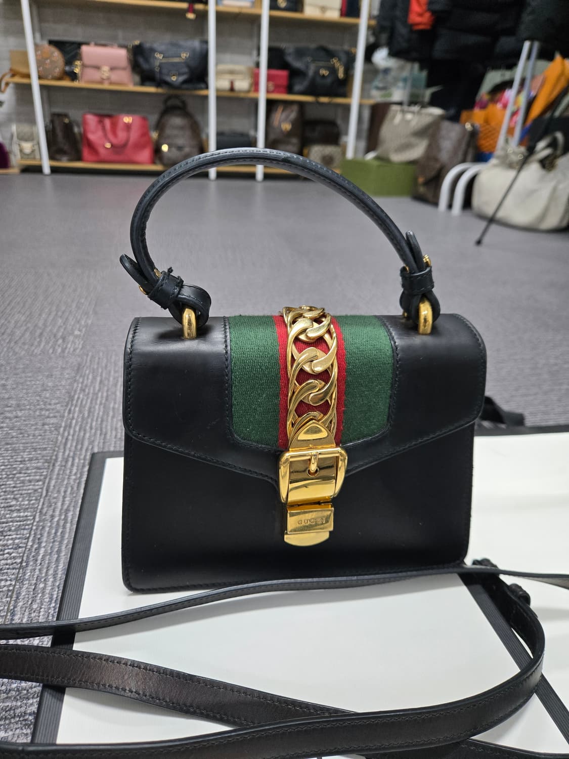 [특가][정품] 구찌 실비백 상품이미지1