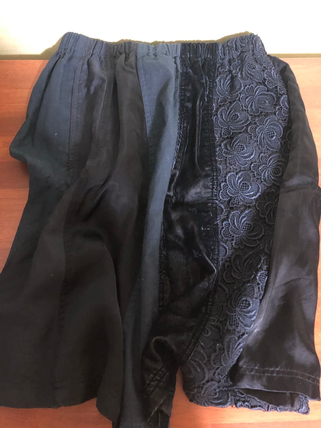 CommedesGarcons tricot꼼데가르송 트리콧 플레어 스커트 상품이미지1