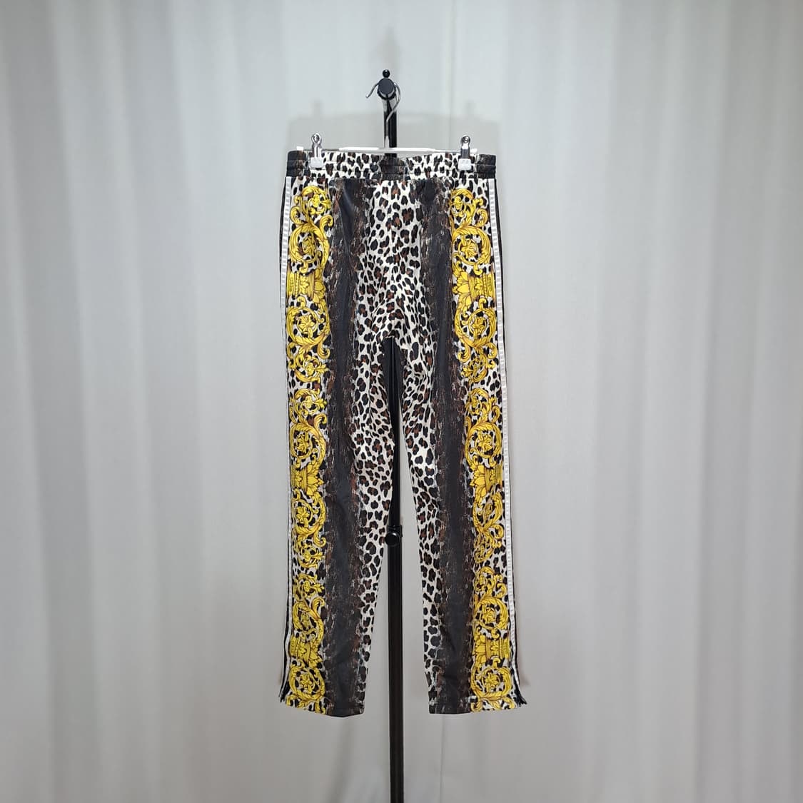 (택포) 아디다스 제레미스캇 레오파드 트랙팬츠 95 B698 상품이미지4