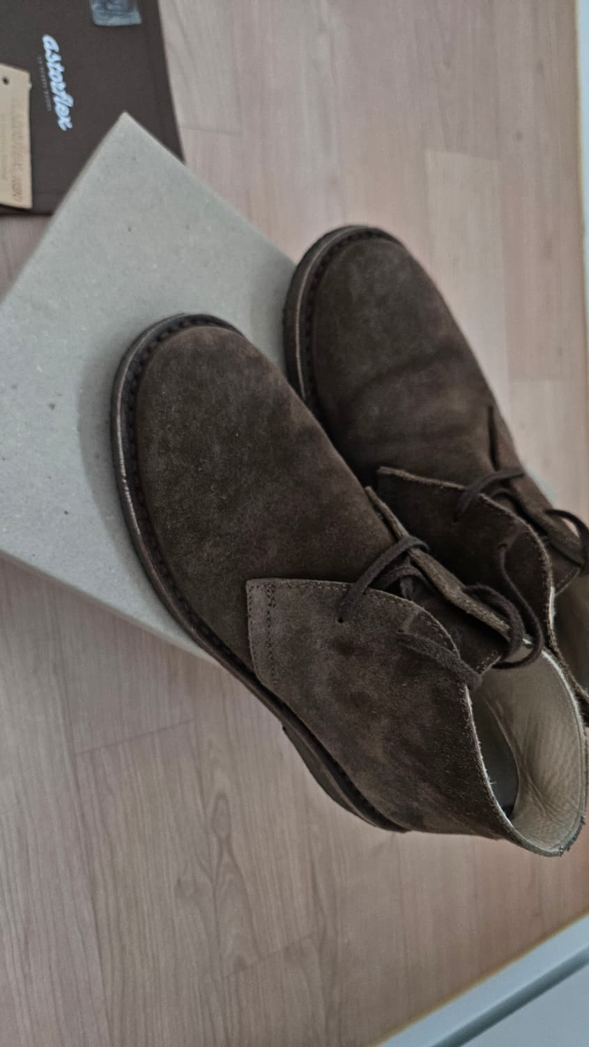 아스토플렉스 그린플렉스 다크 카키 41 (265) 풀박스 상품이미지2