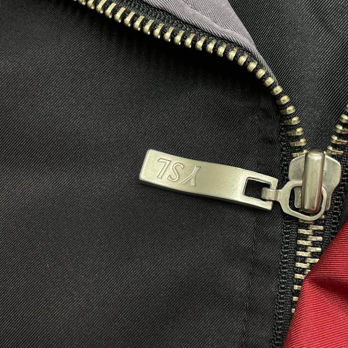 YvesSaintLaurent  입생로랑 자수로고 블랙 상품이미지4