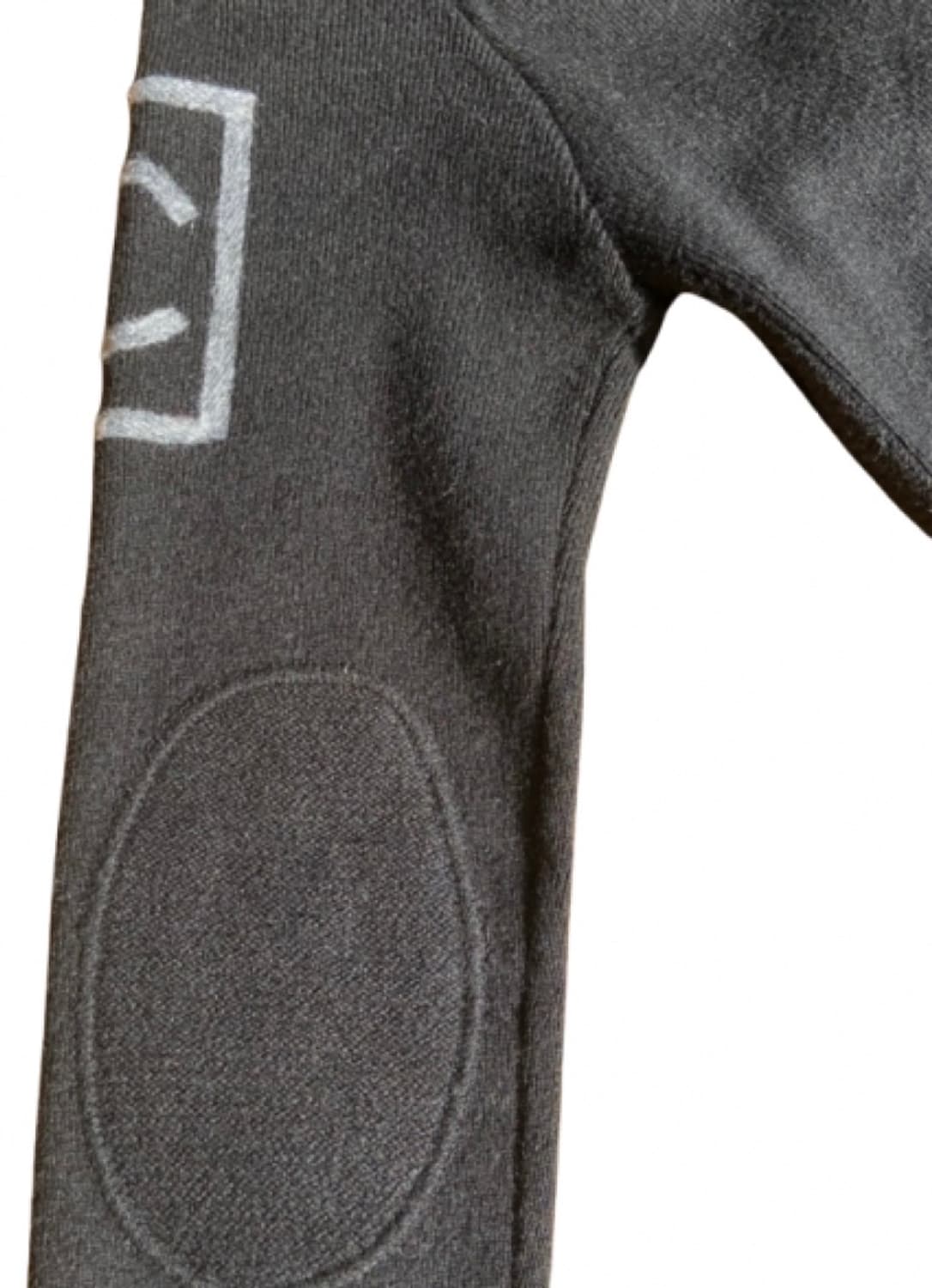 [감정서 발급] 샤넬 로고 울집업 가디건 상품이미지8